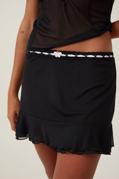 Mesh Frill Hem Skirt