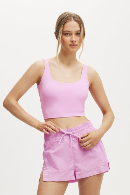 Level Up Short