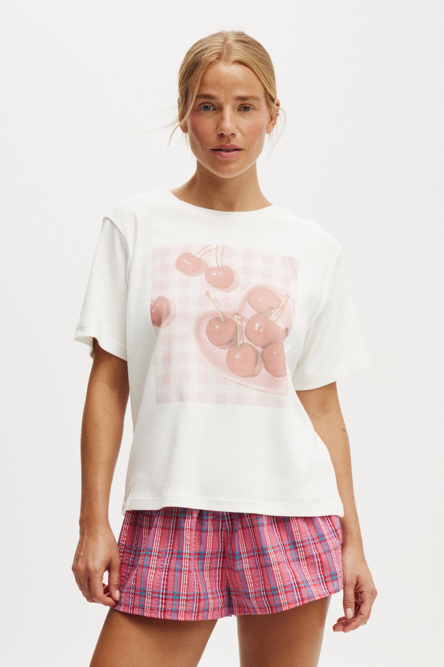 Lounge Graphic Tee