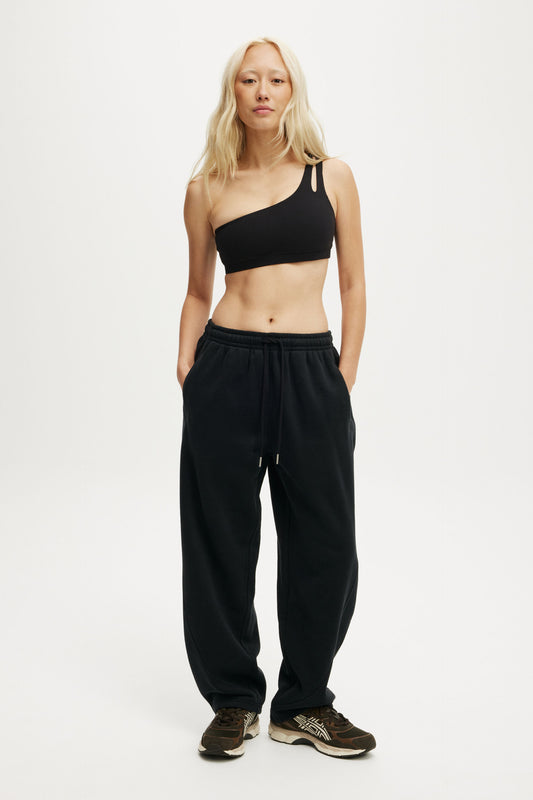 Plush Essential Barrel Sweatpant