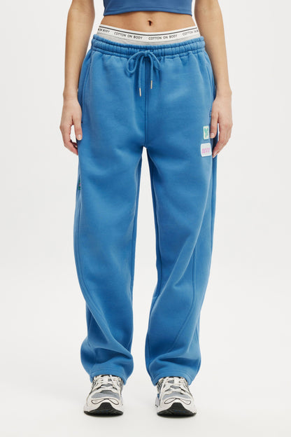 Plush Essential Barrel Sweatpant