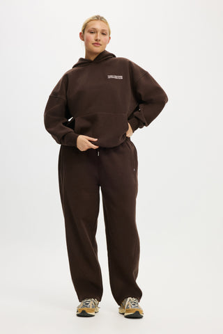 Plush Essential Barrel Sweatpant