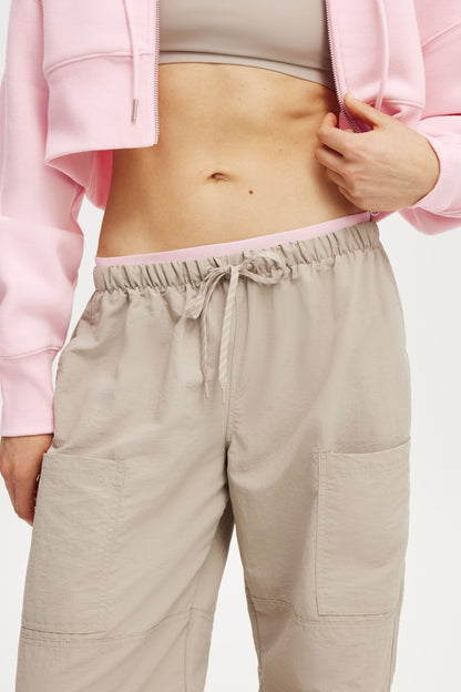 Barrel Leg Woven Pant