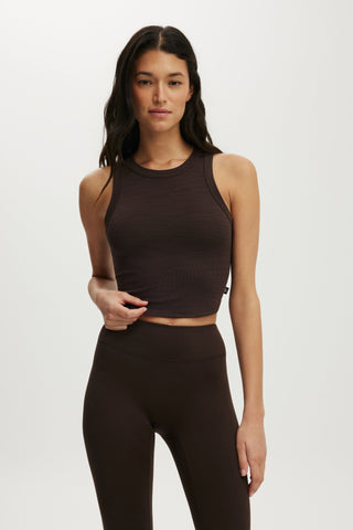 Active Rib Curved Hem Tank