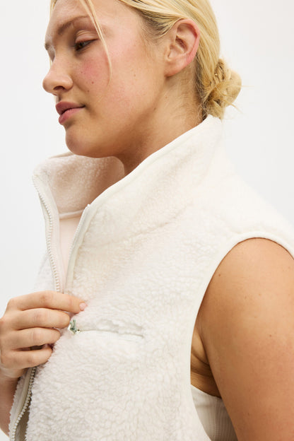 Peak Sherpa Vest