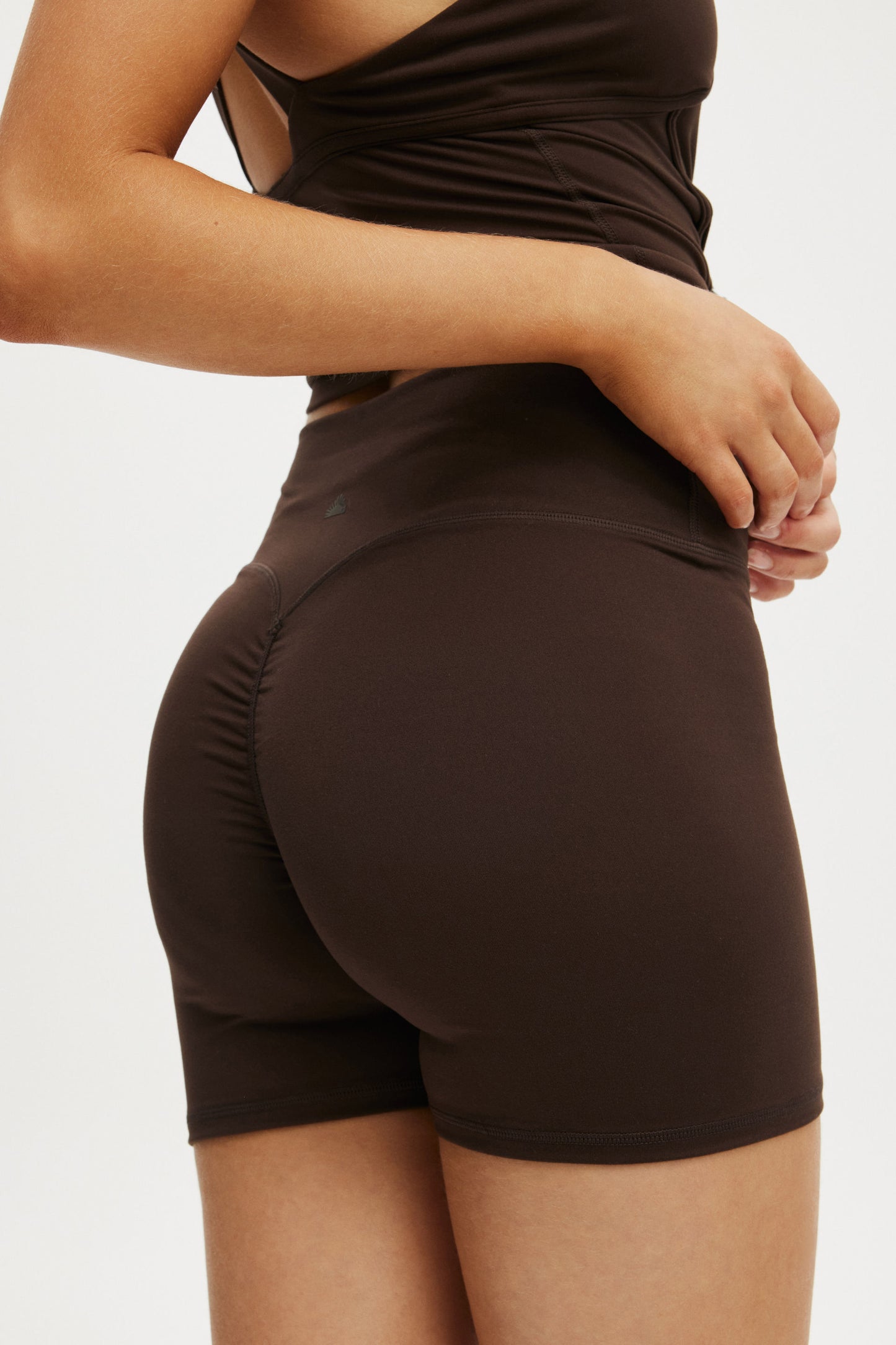 Ultra Soft Invisible Scrunch Shortie Short