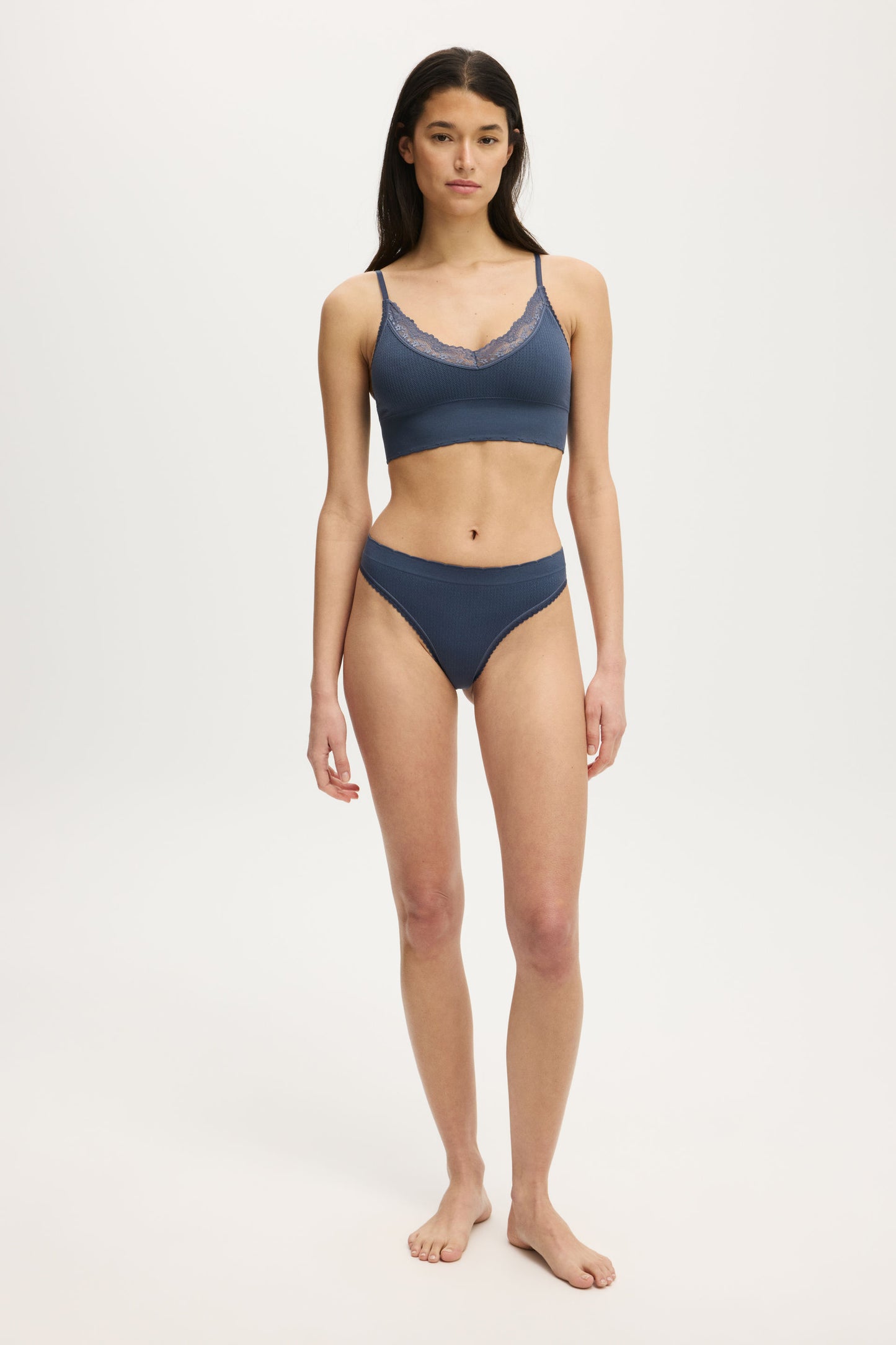 Seamless Longline Lace Trim Bralette