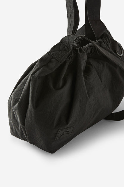 Active Scrunch Crossbody Bag