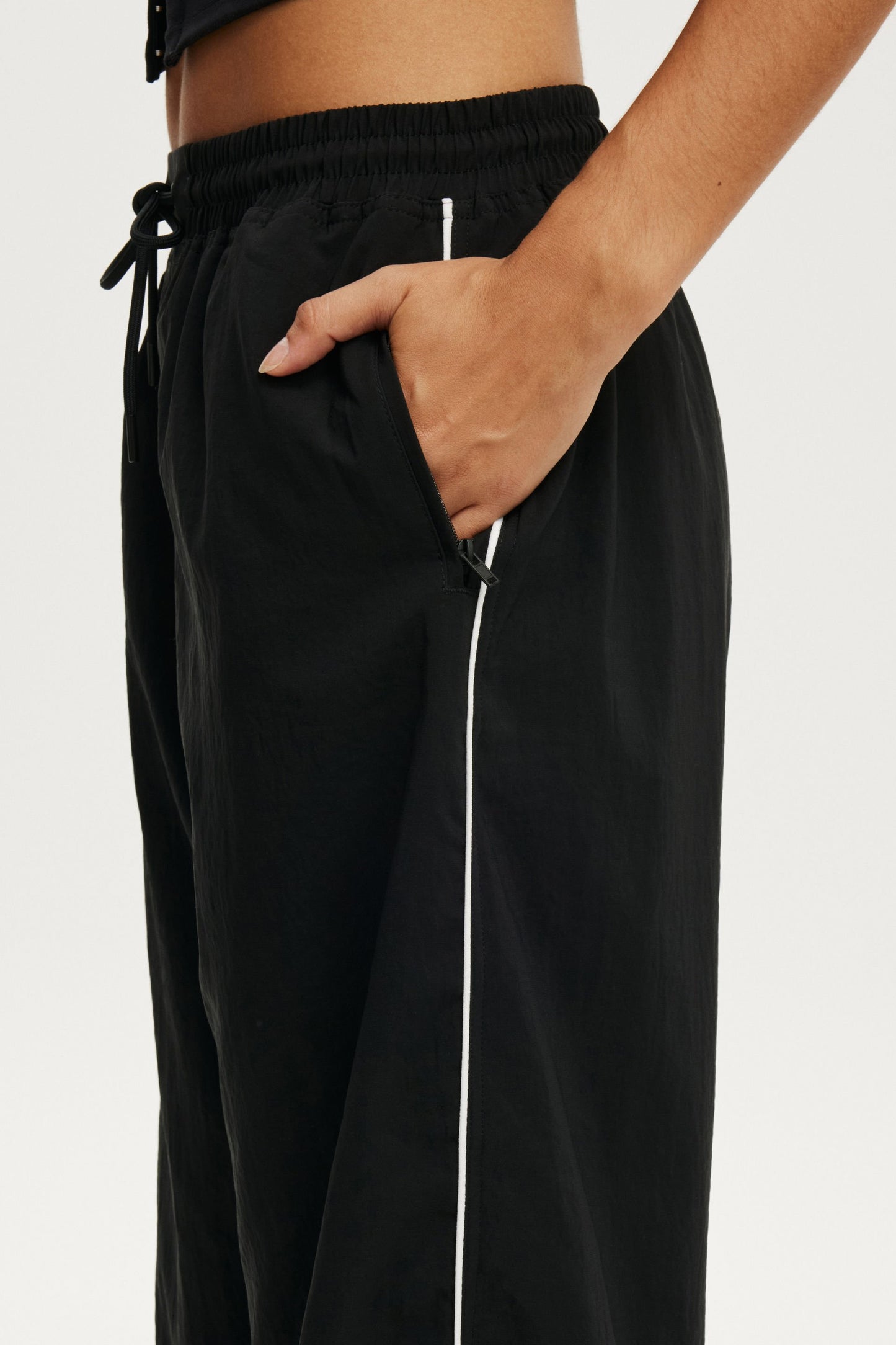 Baggy Woven Sweatpant