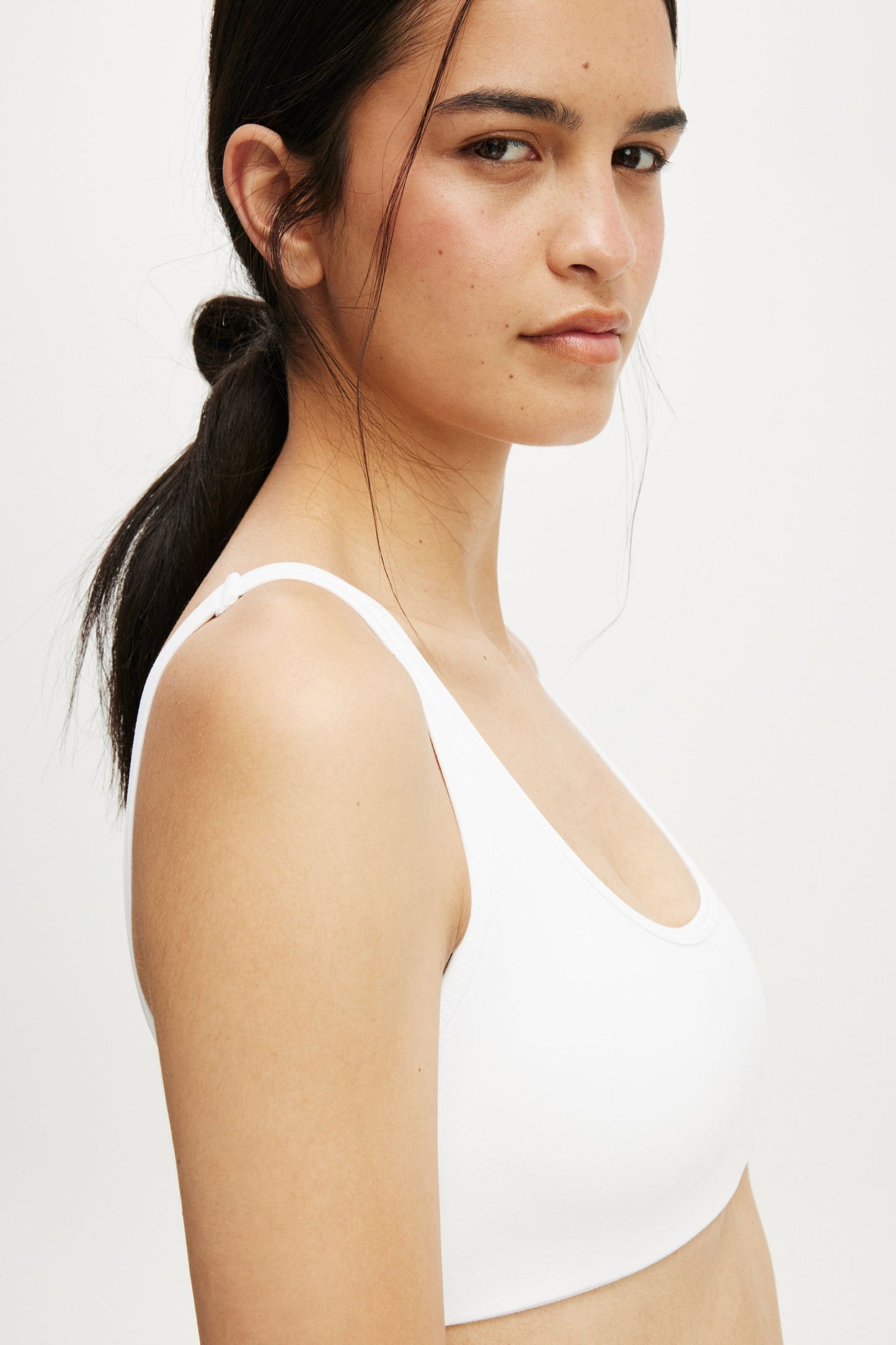 Ultra Soft Low Back Crop