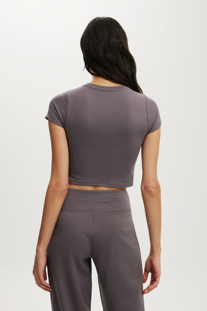 Ultra Soft Cropped Fitted Tshirt