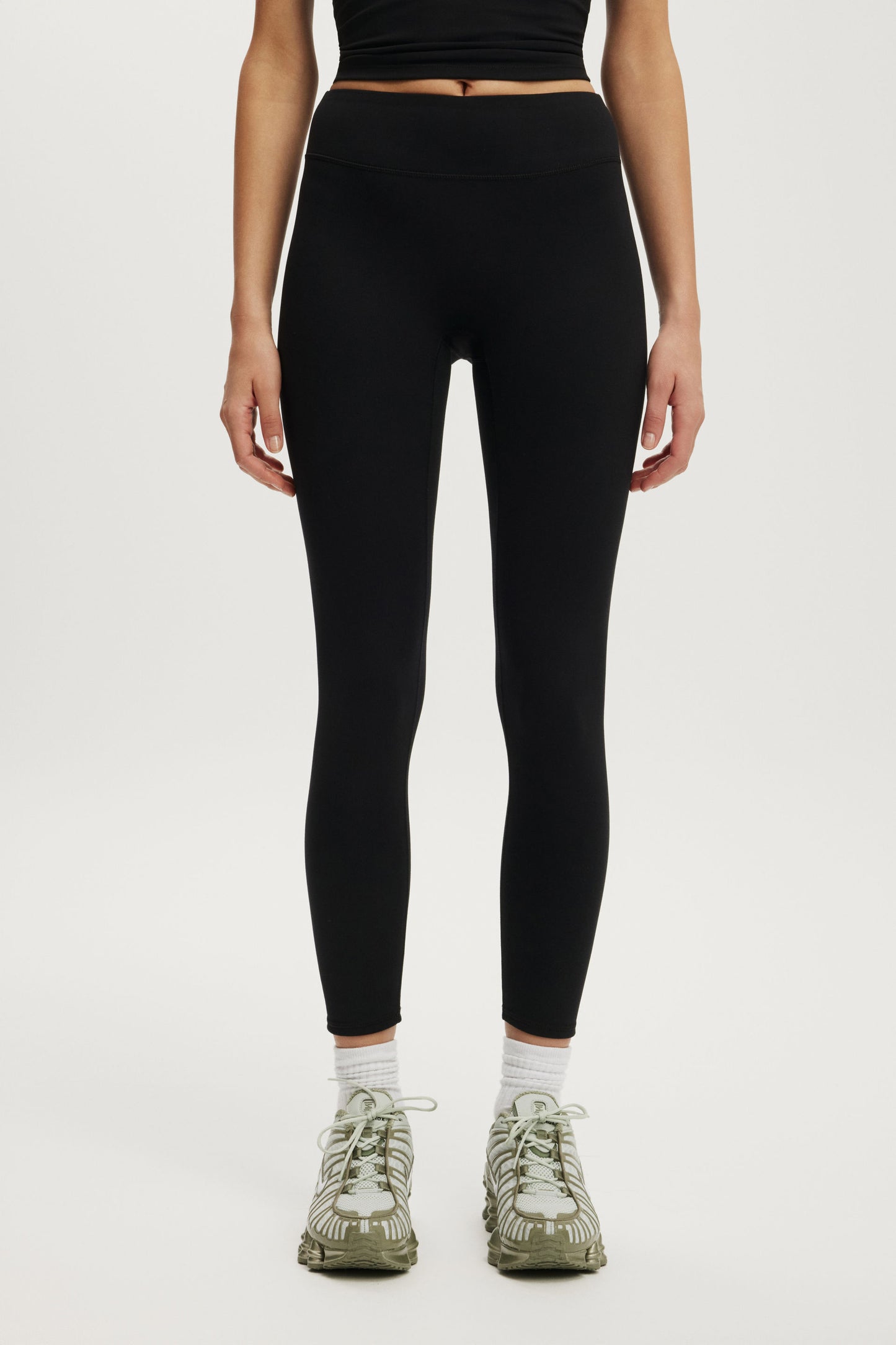 Ultra Soft Contour 7/8 Length Tight