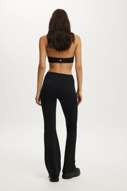 Ultra Soft Contour Flare