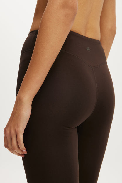 Ultra Soft Contour Capri Tight