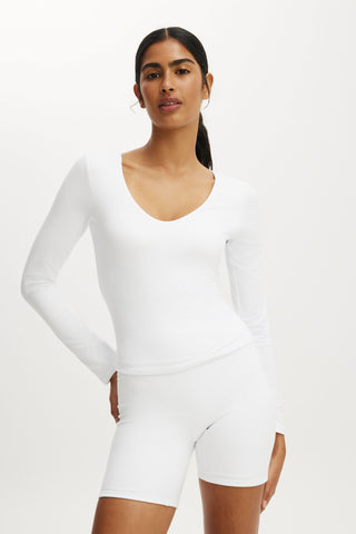 Ultra Soft Scoop Neck Long Sleeve