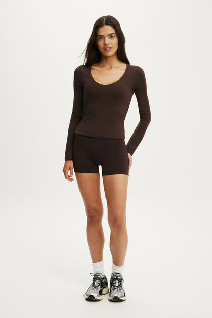 Ultra Soft Scoop Neck Long Sleeve