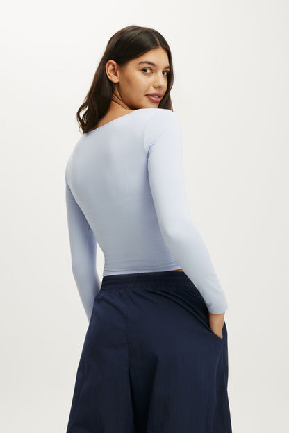 Ultra Soft Scoop Neck Long Sleeve