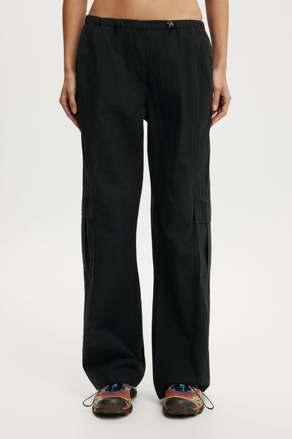 Active Woven Utility Pant