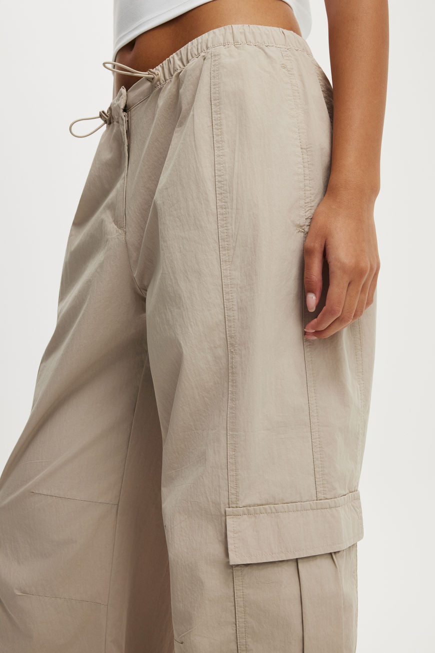 Active Woven Utility Pant