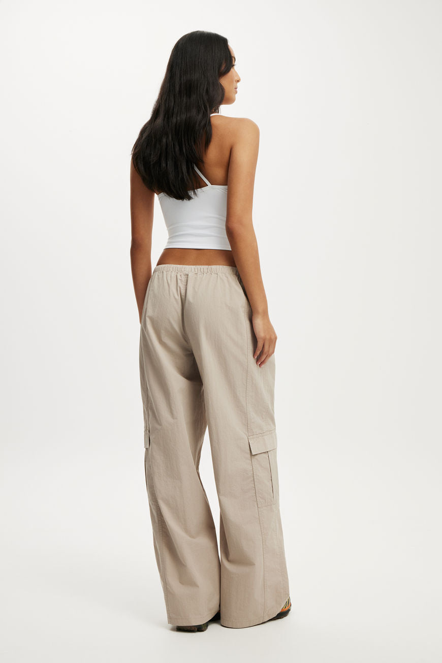 Active Woven Utility Pant
