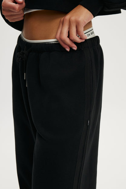 Active Raw Edge Wide Leg Sweatpant