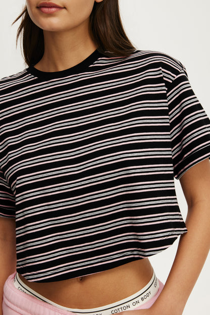 Cropped Graphic Active Tee