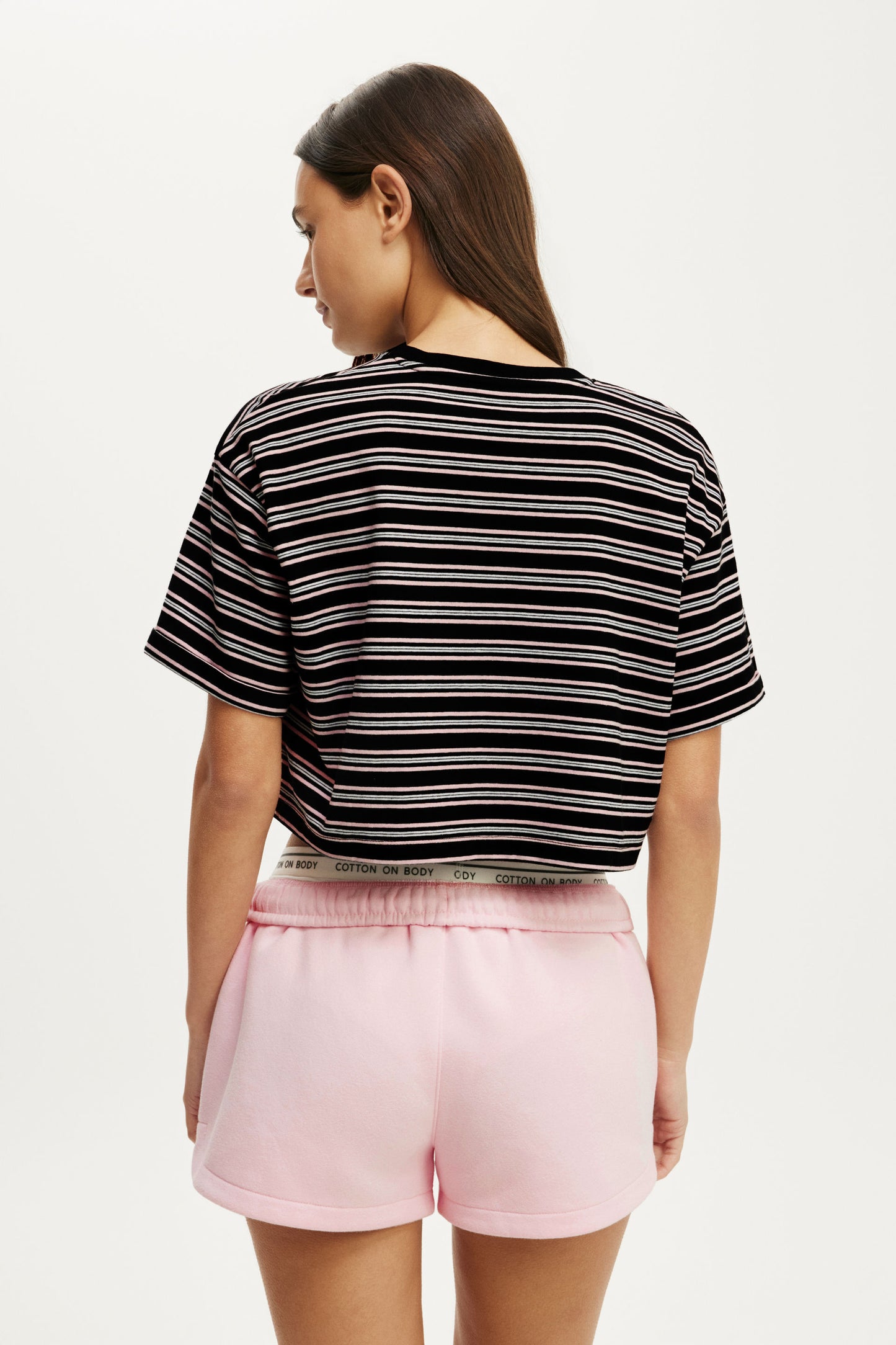 Cropped Graphic Active Tee