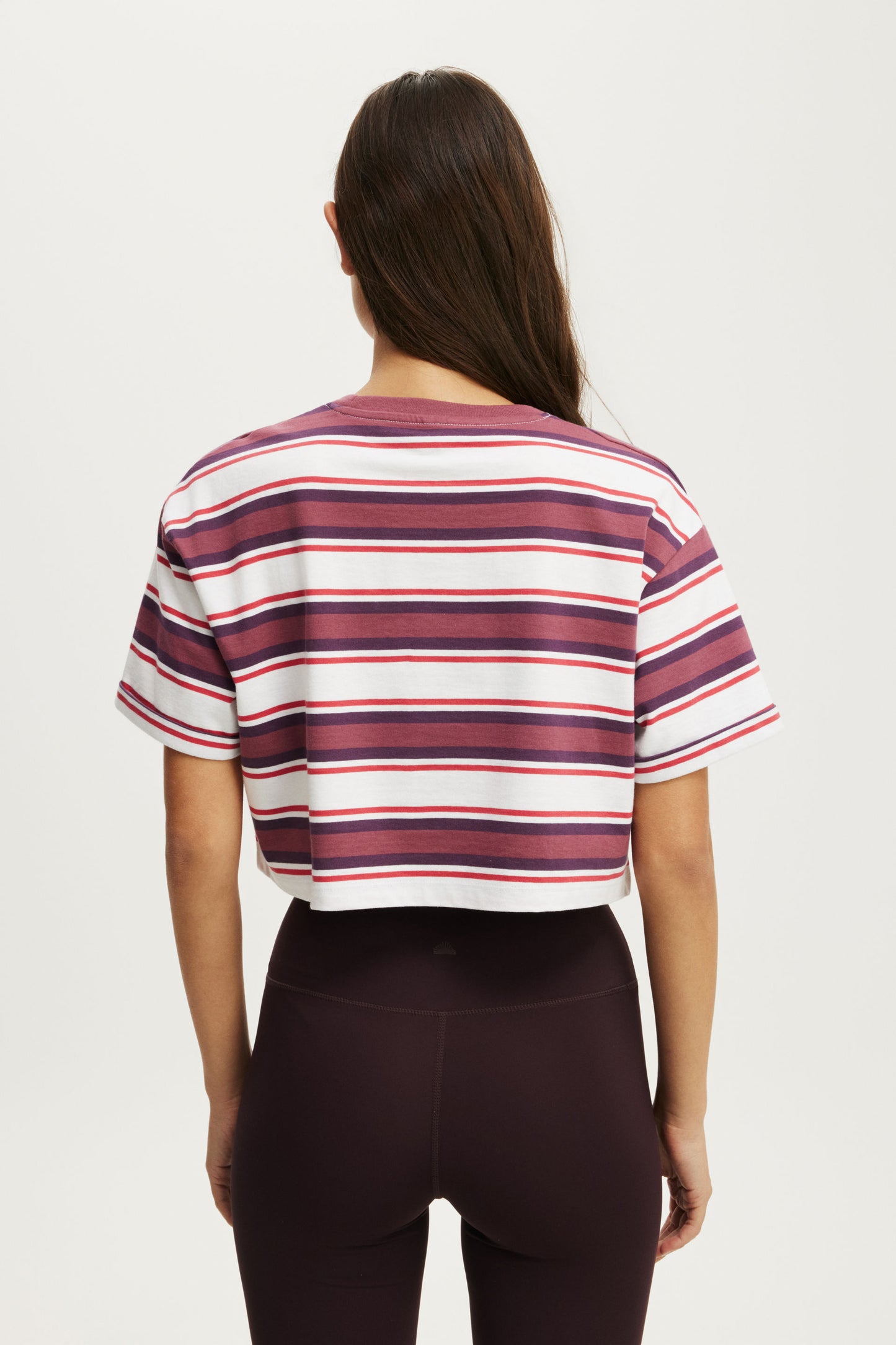 Cropped Graphic Active Tee