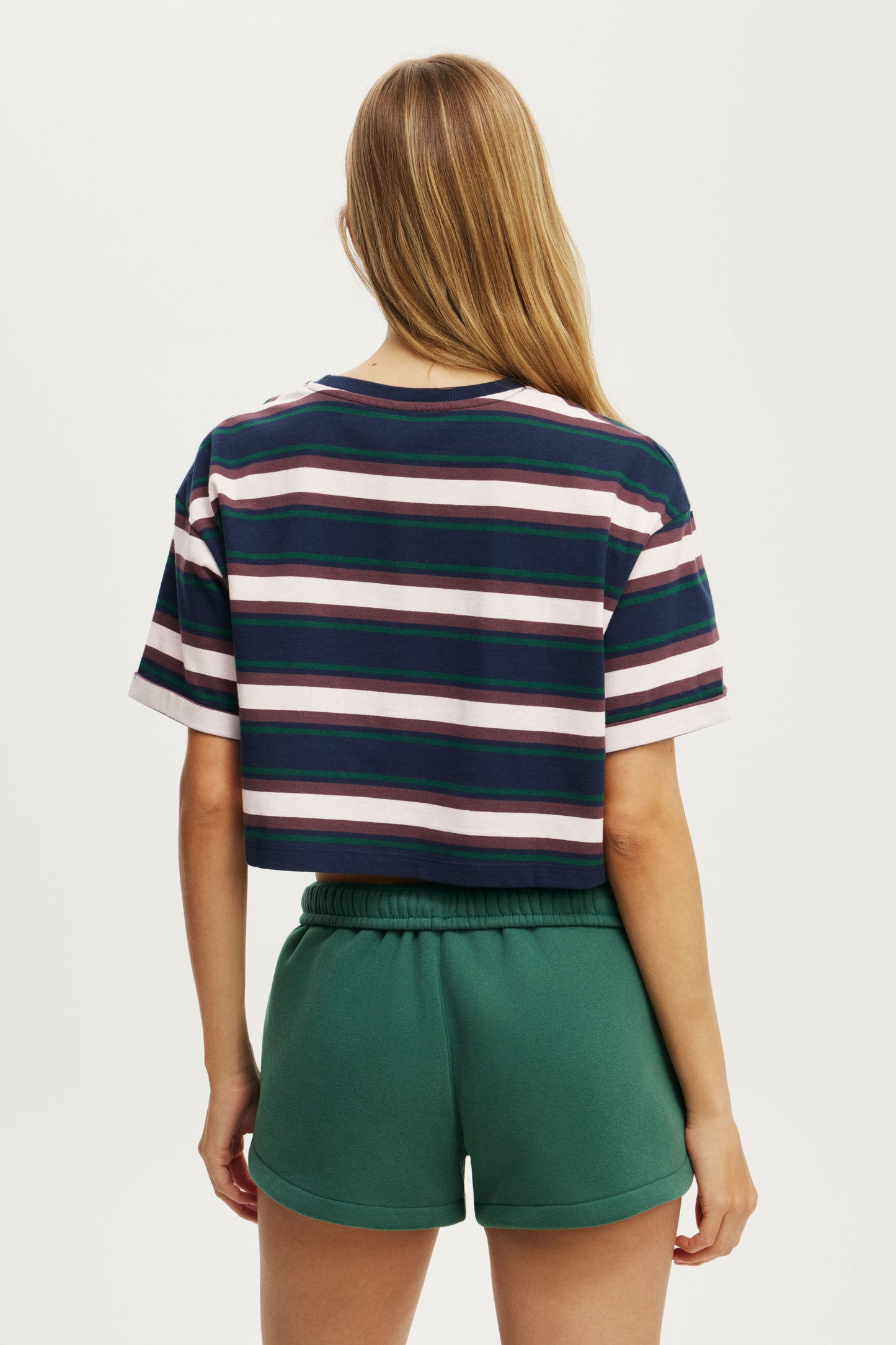 Cropped Graphic Active Tee