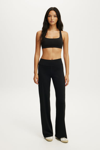 Studio Wide Leg Pant