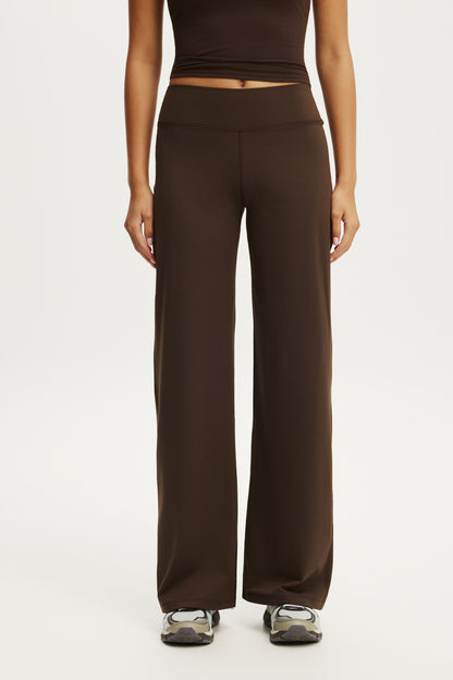 Studio Wide Leg Pant