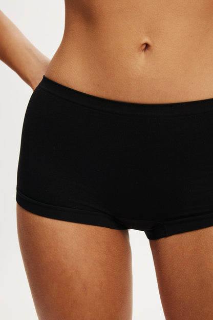 Seamless Low Rise Boyshort Brief