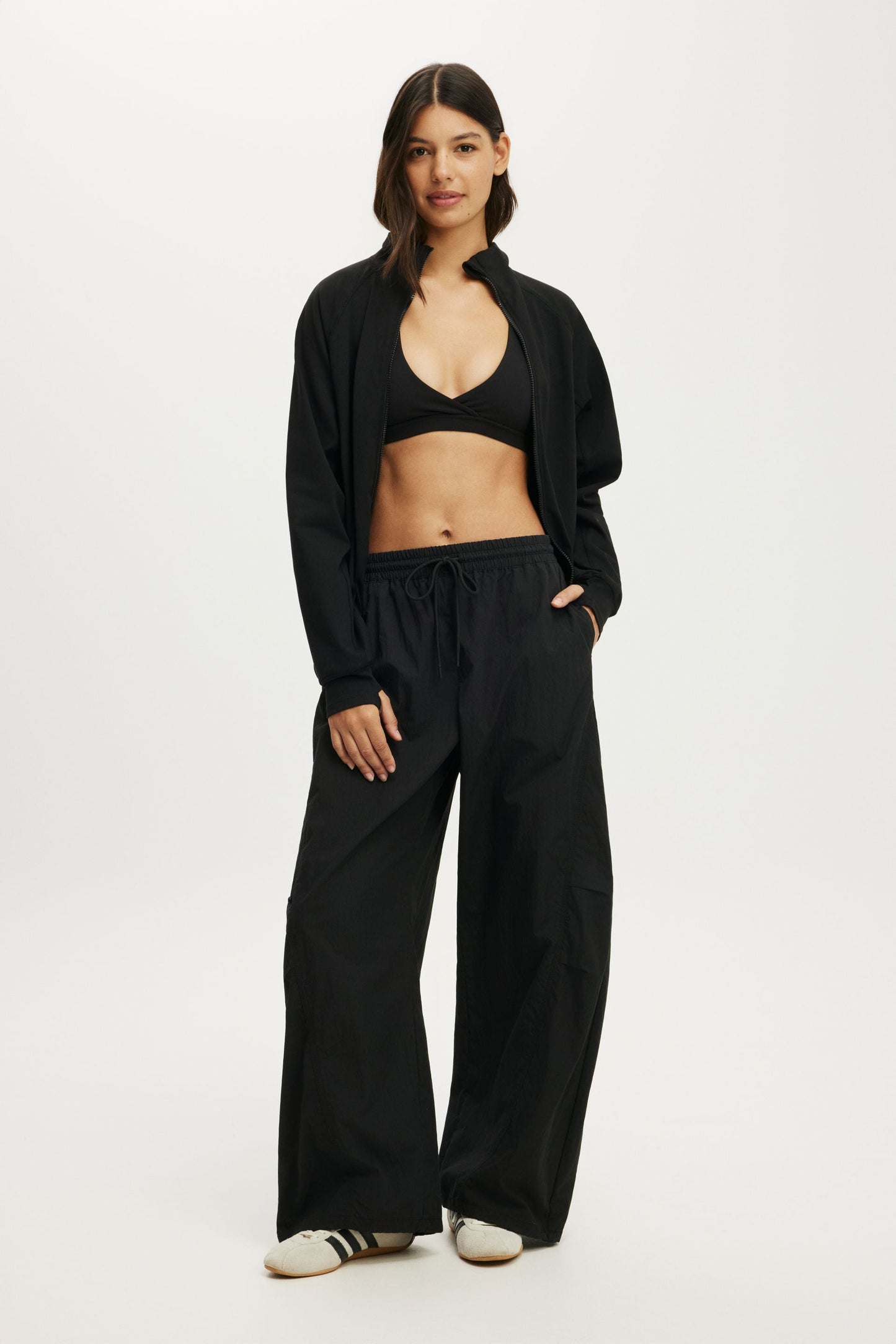 Active Woven Balloon Pant