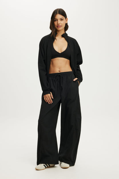 Active Woven Balloon Pant