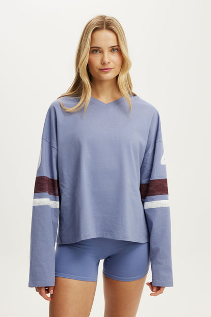 Active Graphic V-Neck Ls Tee