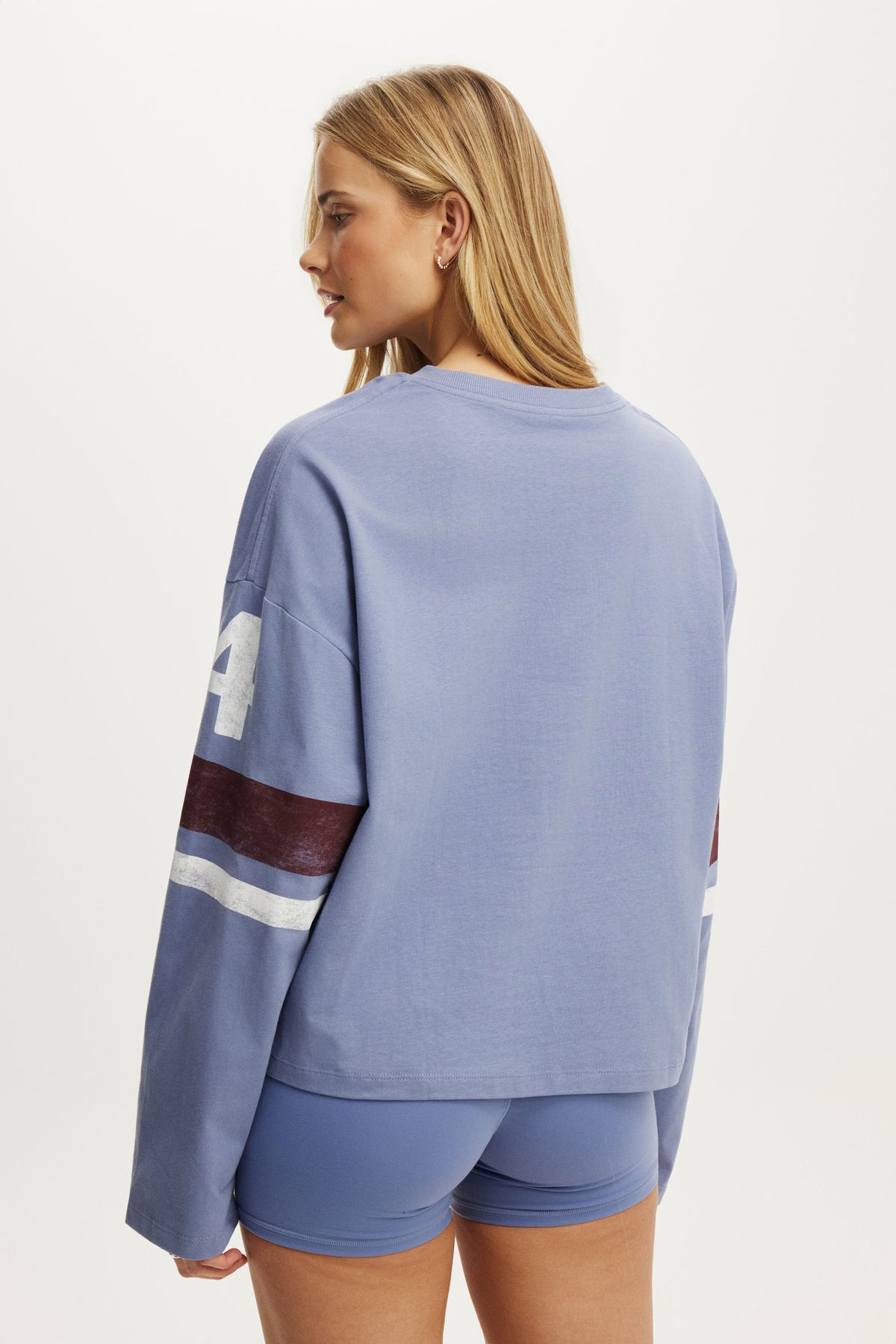 Active Graphic V-Neck Ls Tee