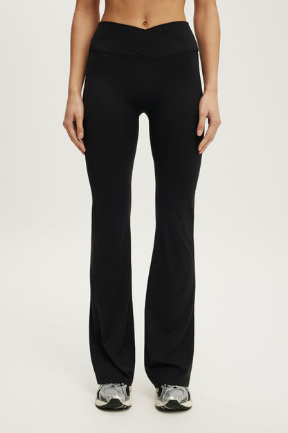 Ultra Luxe Cross Front Invisible Scrunch Flare