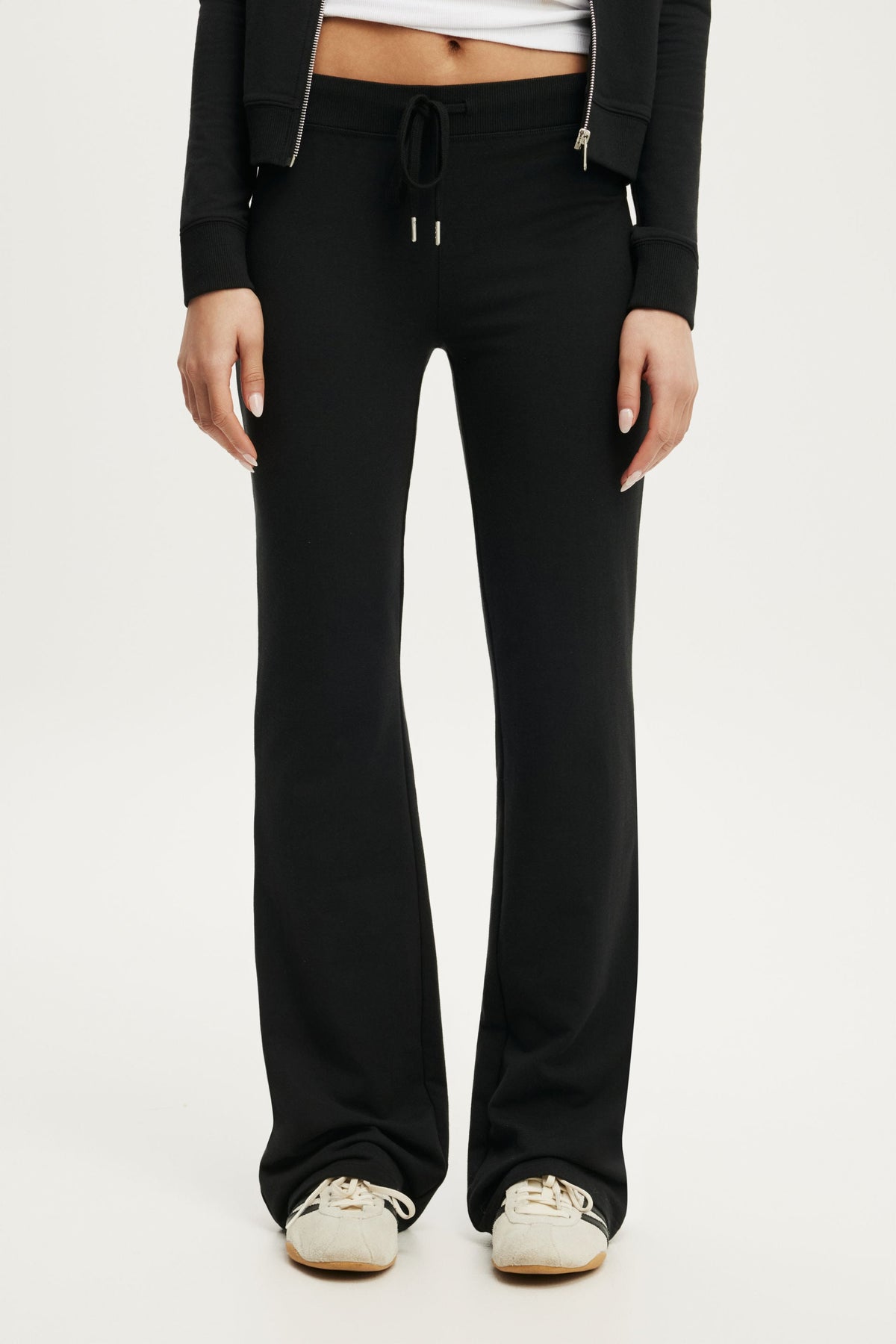 Sculpt Fleece Bootleg Sweatpant