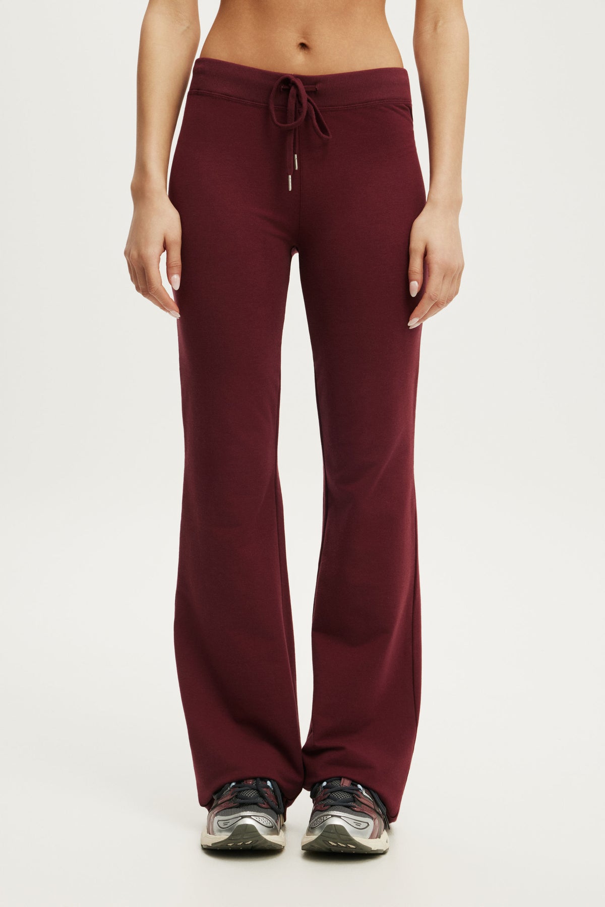 Sculpt Fleece Bootleg Sweatpant