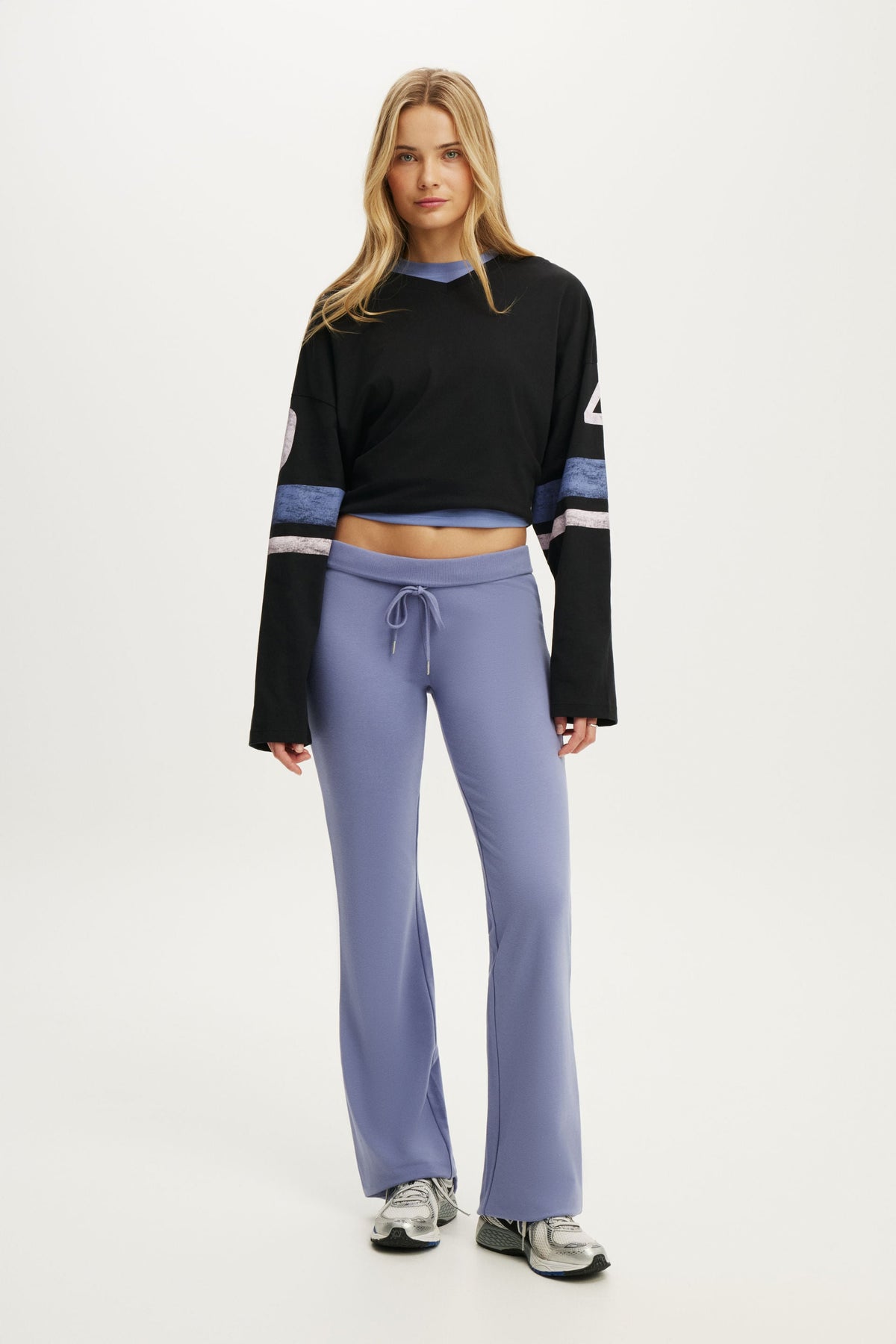 Sculpt Fleece Bootleg Sweatpant
