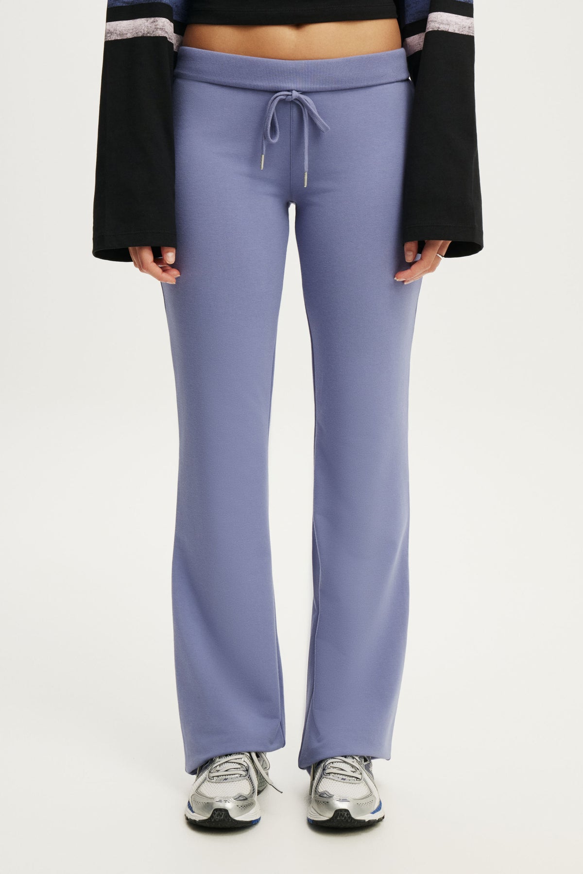 Sculpt Fleece Bootleg Sweatpant