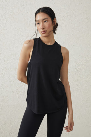 Active Curve Hem Tank