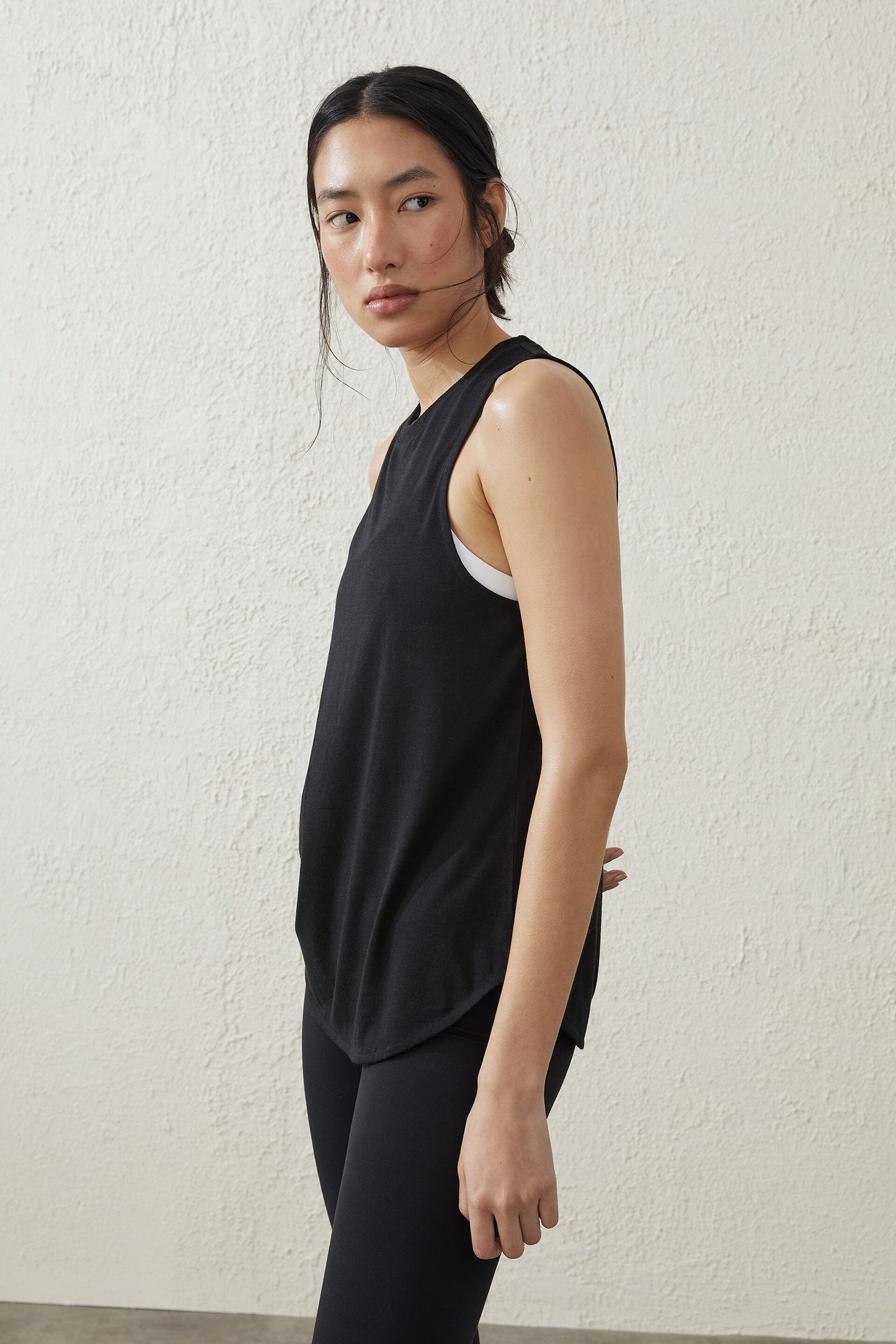 Active Curve Hem Tank