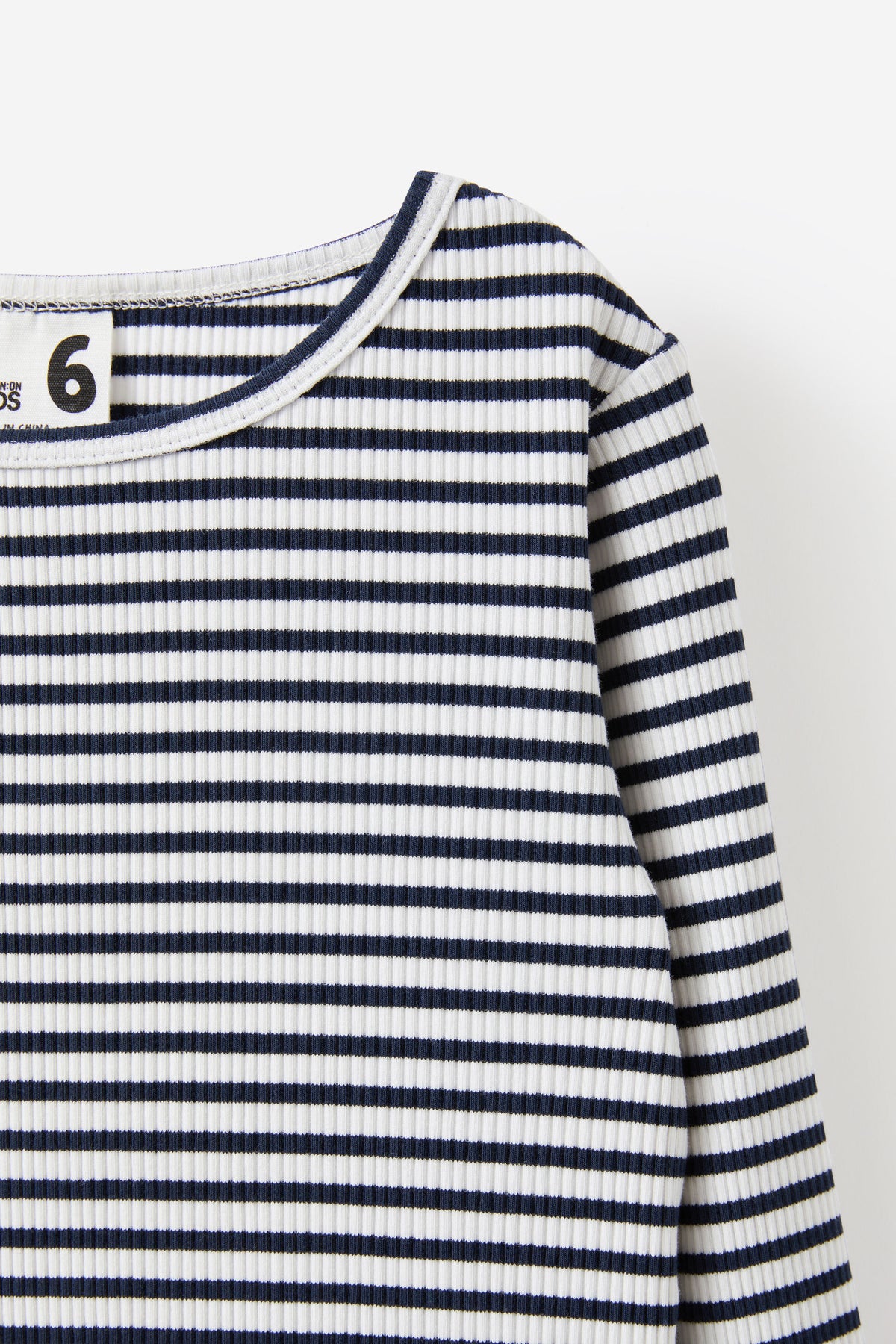 Fitted Ls Essential Top