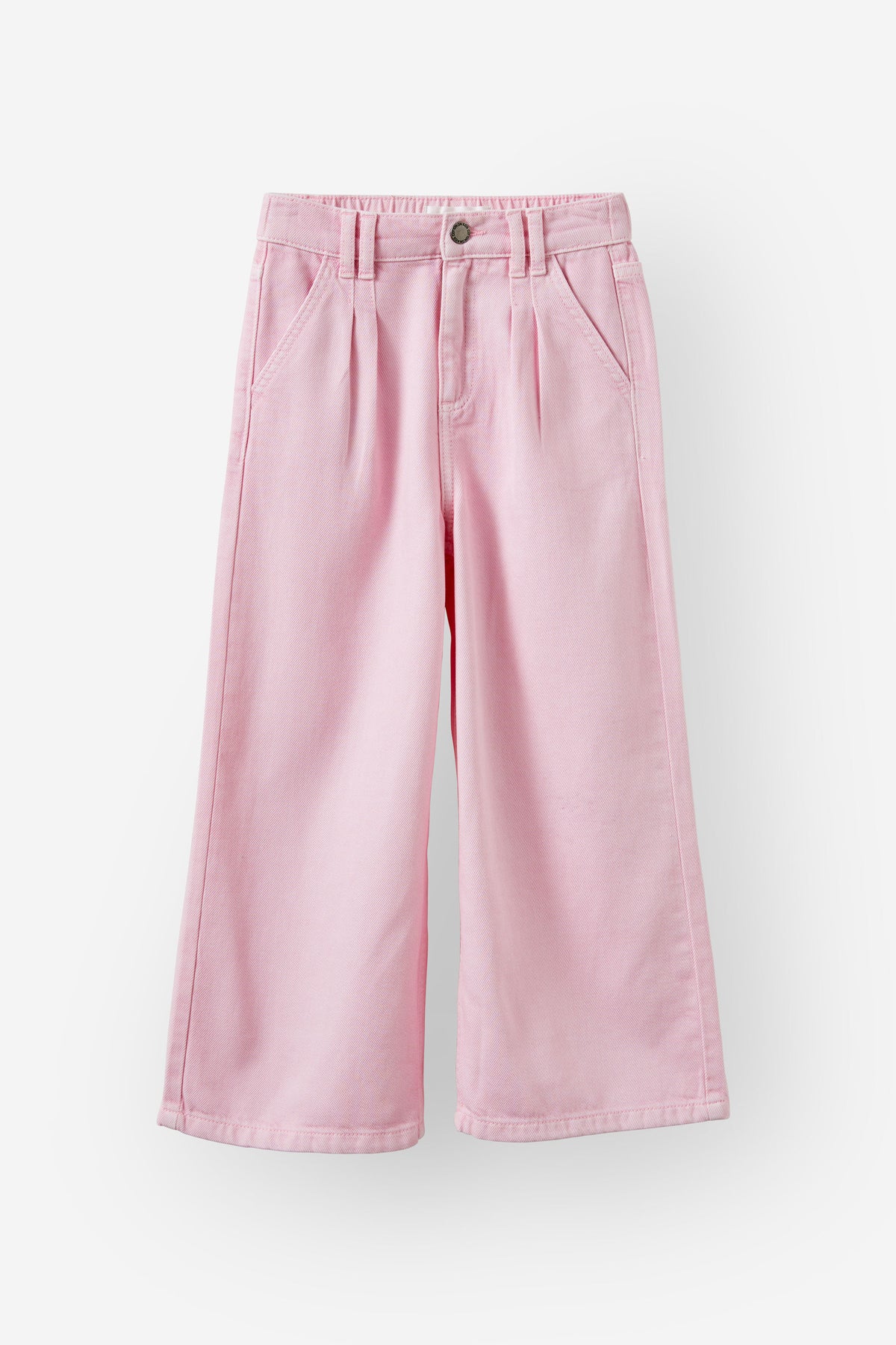 Pleat Front Relaxed Denim Jean